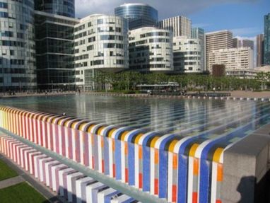 800px-La-fontaine-d-agam-50.jpg