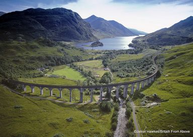 The-Glenfinnan-Viaduct-in-Scotland.jpg