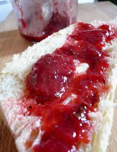 confiture-fraise-1.jpg