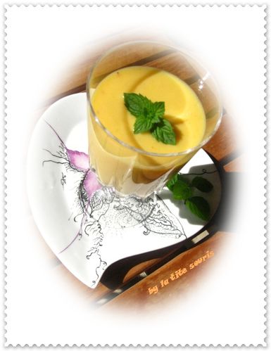 smoothie-mangue-peche-banane.jpg