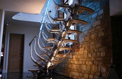 escaliers-squelettes-philip-watts.jpg
