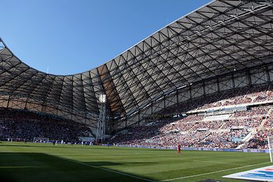 nouveau-velodrome-marseille.jpg