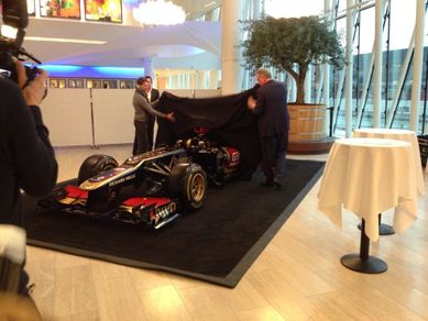 saxo-formule-1-lotus-2.jpg