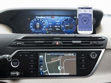 psa-car-easy-apps.jpg