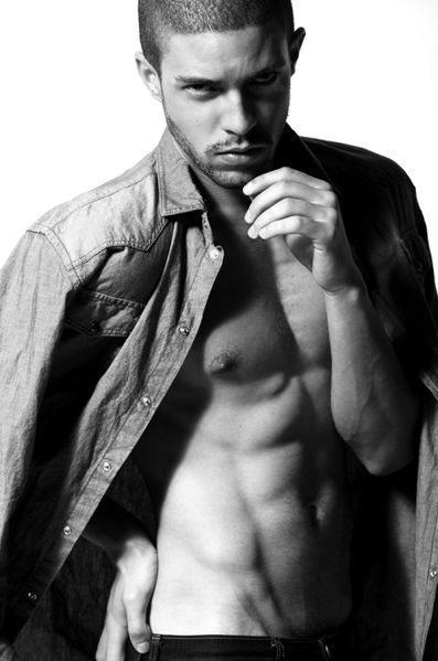 Gui-Costa-Kuandi-Homotography-9.jpg