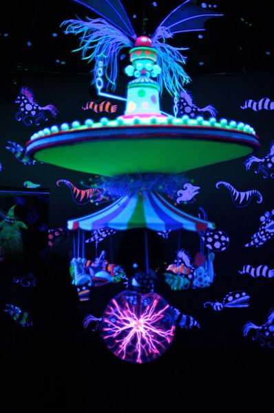 Tim-Burton-artwork-Carousel.jpg