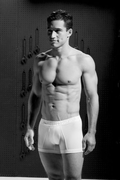 Mario-Lopez-RatedM-Underwear-Burbujas-De-Deseo-03.jpg