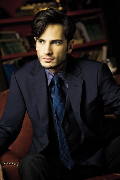 MrKitsch_FW12_phYossiMichaeli_19.jpg