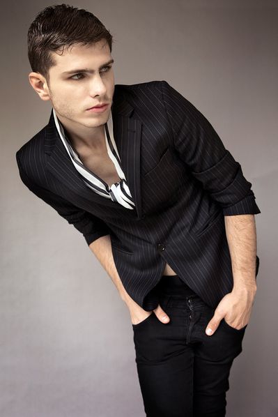 Ensaio_HenriqueGuelfi_phBriceHardelin_08.jpg