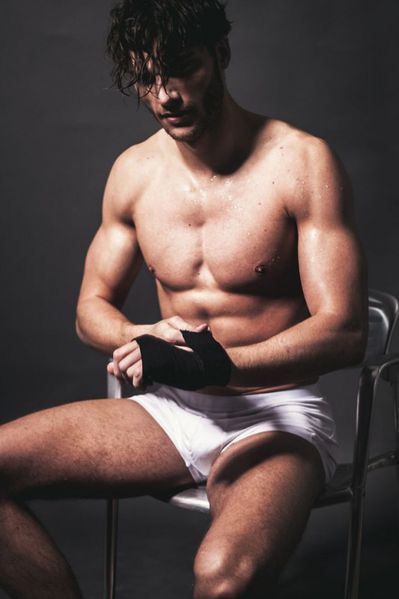 Aurelien-Muller-Dream-Of-Man-Burbujas-De-Deseo-04-533x800.jpg