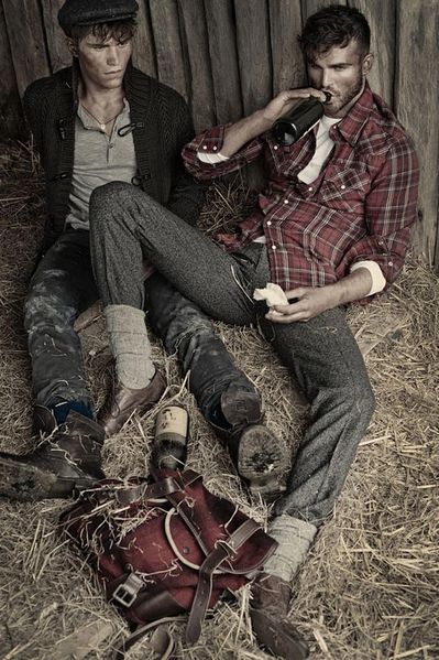 far-and-away-oliver-cheshire--chris-doe---ashley-r-copie-6.jpg
