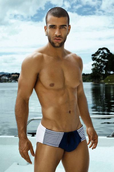 Juan_Esteban_vuthy_02_01.jpg