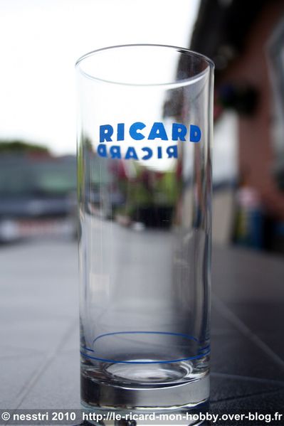 RICARD : nouveau verre tube Cartouche RICARD gravée en relief sur les deux  faces 2012 - RICARD : le blog de nesstri