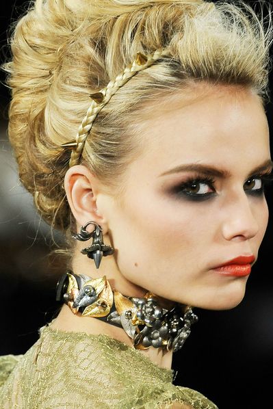 natasha-poly-muse-magazine1.jpg