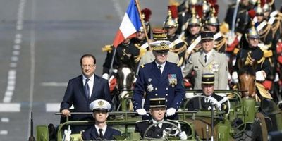 Francois-Hollande-14-juillet.jpg