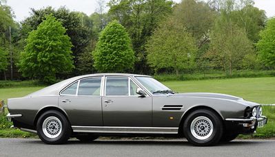 1974_Aston_Martin_Lagonda_690.jpg
