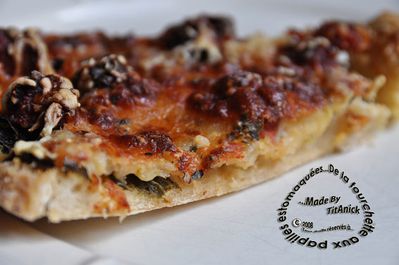 Pizza-oignons-merguez-logo.jpg