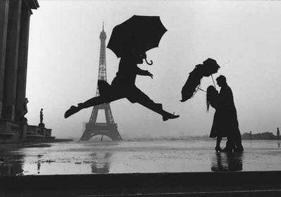 Elliot-Erwit--tour-Eiffel-1953.jpg