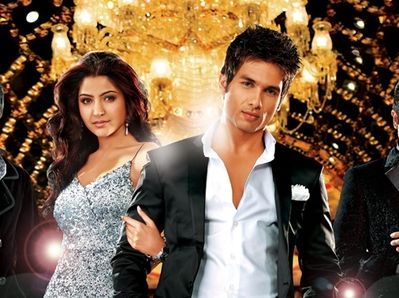 Anushka-Badmaash-Company-2.jpg