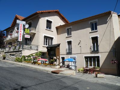 epiceries et cafes de Belcaire065