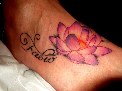 tattoo steph lotus photo3