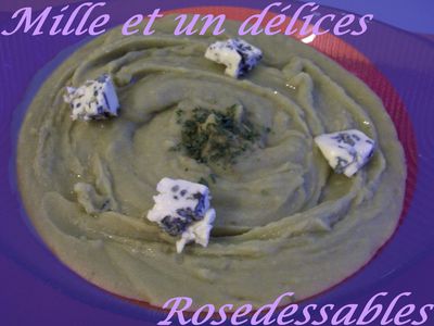 Bissara au bleu (Roquefort) ou Purée de pois cassés22