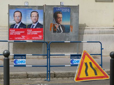 Bureau-de-vote-Lyon-3e-5-mai-2012-a.jpg