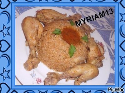 PILONS DE POULET ET RIZ EN SAUCE