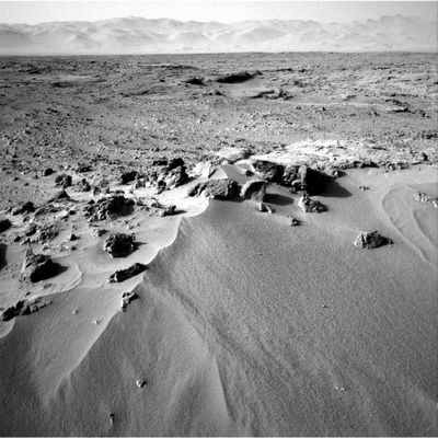 Curiosity-03-10-12-c.jpg