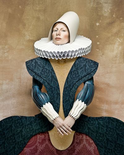cardboard-ladies-christian-tagliavini-renaissance-1