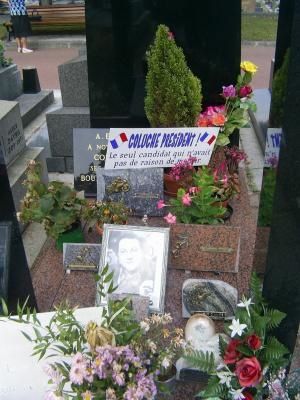 perelachaisetombecoluche.jpg