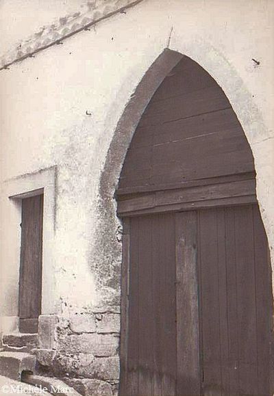 La Pomarède ancien 014 porte de grange vers 1980
