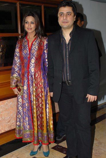 Sonali-Bendre-and-Goldie-Behl.jpg