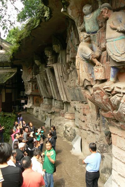Chine Dazu Baodingshan touristes et statues