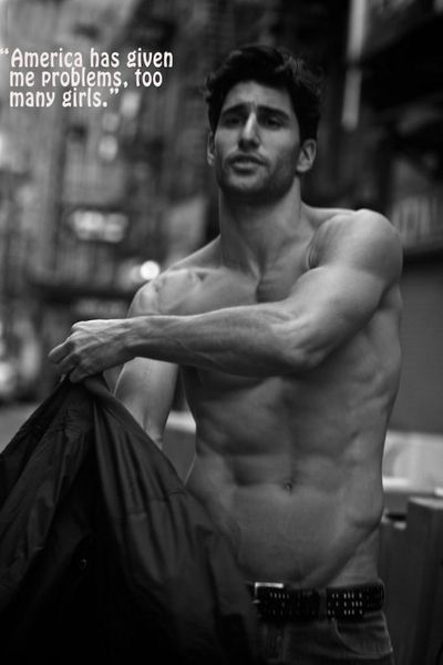 Alejandro-Salgueiro-Hot-Macho-Burbujas-De-Deseo-03-467x700.jpg
