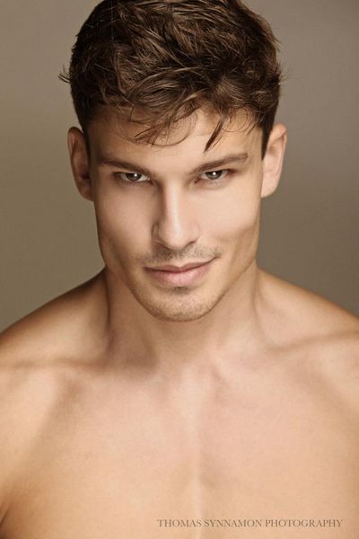 Bernardo-Arriagada-Sexy-Macho-Burbujas-De-Deseo-023.jpg