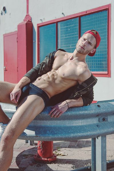 QuincyCurrie-BojePloeg-Homotography-2.jpg