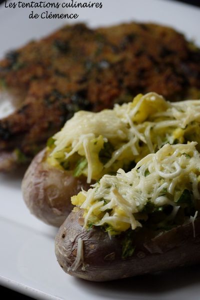 cotelette-d-agneau-panee-a-la-savora-et-pommes--copie-2.jpg
