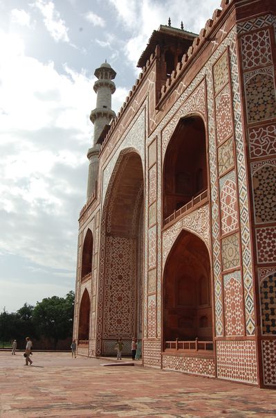 Agra porte sud mausolee Akbar Sikandra
