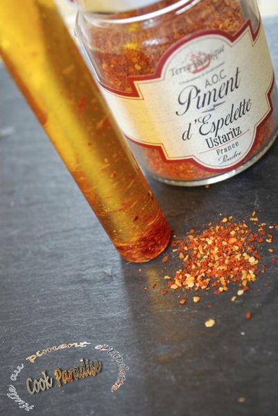 huile-au-piment-d-espelette.jpg