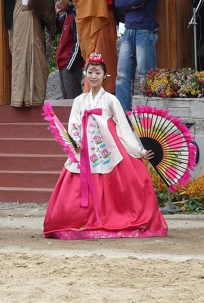 268 danseuse coréenne