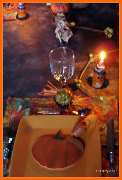 2010-10-21 défis tables halloween - et table sous bois 069