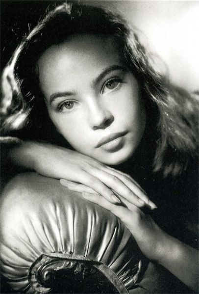 LESLIE CARON-13