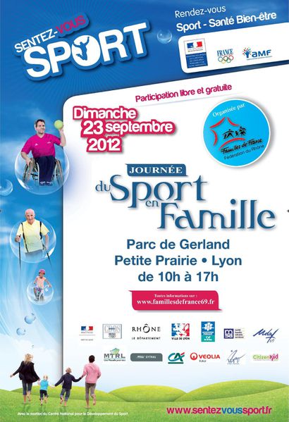 Affiche-Sport-en-Famille-2012.jpg