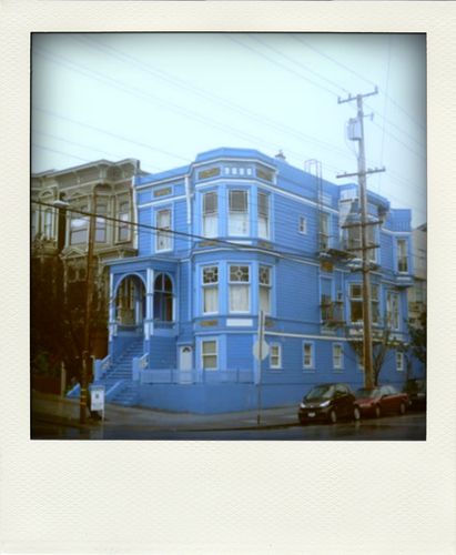 maison bleue-pola