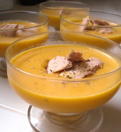 creme-de-courge-aux-quatre-epices-et-au-foie-gras.jpg