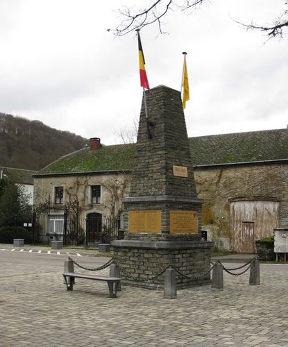 monumen