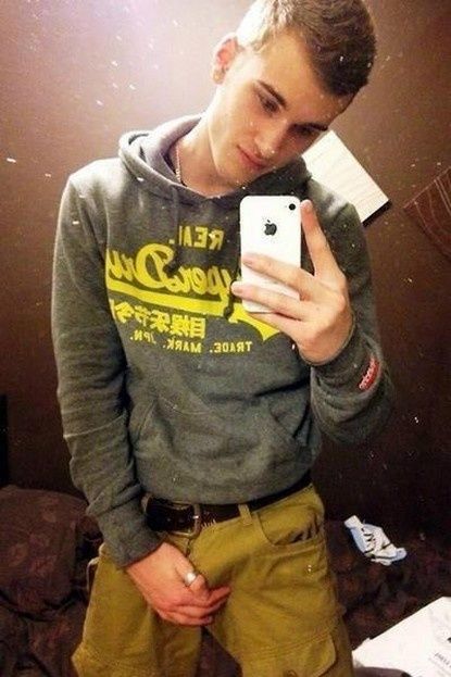 bouffeur de cul gay grosse bite dans slip bouffeur de cul gay grosse bite dans slip