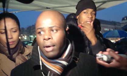 représentant des Haïtiens de France Trocadéro 16 01 2010