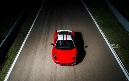 2013 Ferrari 458 Italia Niki Lauda Hommage 3